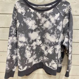 Grey and white crew neck sweatshirt